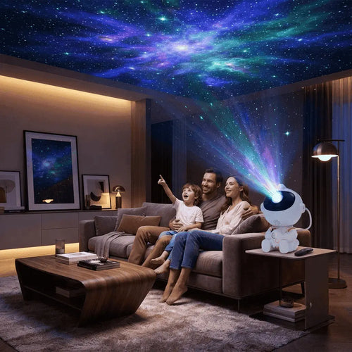 projecteur astronaute projetant un ciel étoilé dans une pièce avec une famille admirant le spectacle